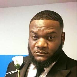 Meet your Posher, Corey